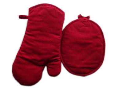 China Kitchen Textile Set Include Oven Mitt and Potholder 2-Pack , Red for sale