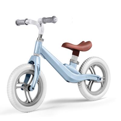 China Turn On Toy Wholesale Production Of Magnesium Alloy Balance Bicycle With Brake for sale