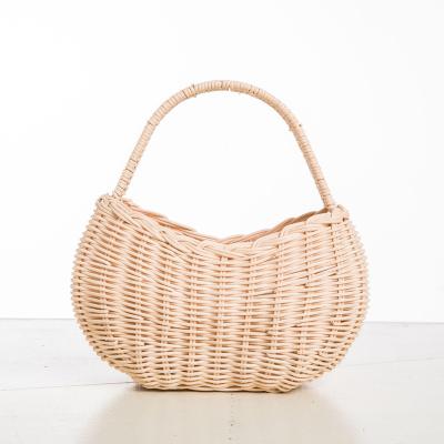 China Hot-sale PORTABLE Women's Holiday Bag Woven Beach Bag Handmade Rattan Woven Handbag for sale