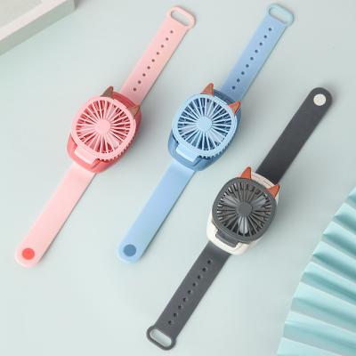 China Hand Watch Fan 2020 New Summer Creative Gifts Fan Creative Design And Design Mini Fan Portable With Electric USB Ruler Cartoon Watch for sale