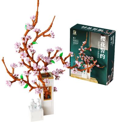 China XHT Building Toy TOYS 92011 Artificial Flower Blocks Sakura Series Creative DIY Building Blocks 750pcs Toys Home Decoration Building Toys for sale