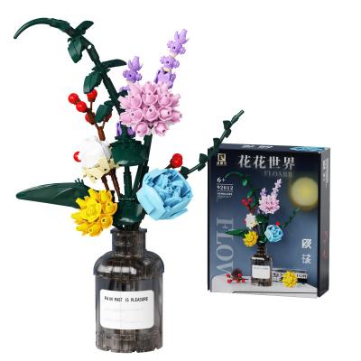 China Building Toy QIZHILE 92012 Artificial Flowers The World Bouquet Building Block Creative DIY Toys Model Building Toys With Sachet And Vase for sale