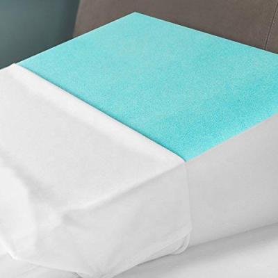 China Anti-Apnea New Design Gel Pad Cooling Memory Foam Thai Triangle Wedge Pillow for sale