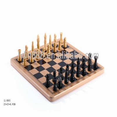 China High Quality Wooden Wooden Chess Set with Handmade for Kids, Folding Wooden Chessboard for Kids, Wooden MDF Board Chess Pieces for sale