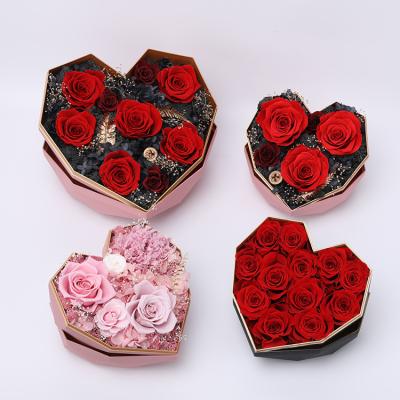 China Environmental Wholesale Custom Heart Box Preserved Roses In Handmade Box for sale