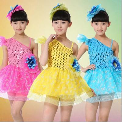 China Girl's children's performing stage costumes under the modern clothing dance skirt sequined for sale