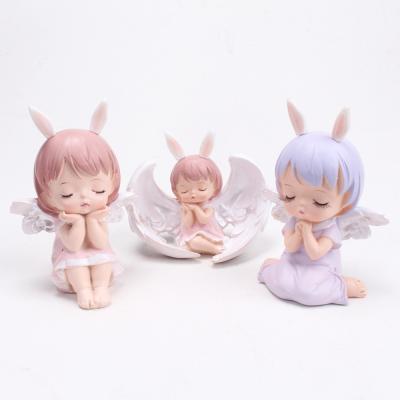 China 3 year+ Creative Cartoon Resin Annie Angel Cake Topper Car Ornaments Resin Crafts For Cake Decorating for sale