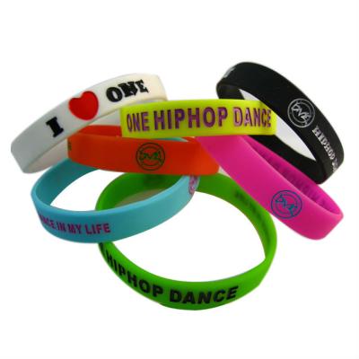 China Personalized printed silicone wristbands with logo coloring for sale