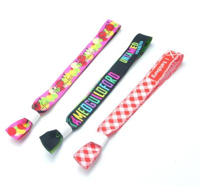 China Artificial No Min Jacquard Polyester Fabric Custom Wristbands for sale