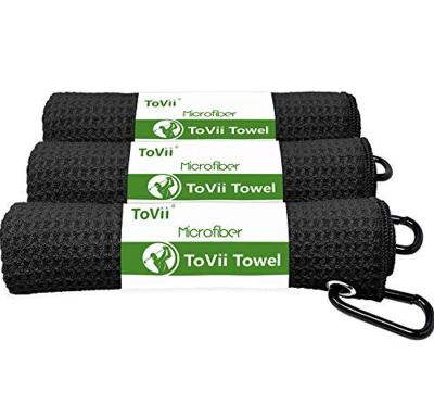 China QUICK DRY Golf Towels For Golf Bags With Staple Microfiber Cloth Waffle Pattern With Heavy Duty Carabiner Staple for sale