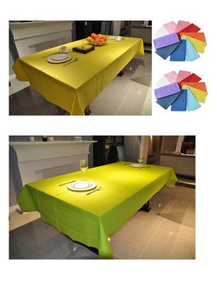 China 3Ply Lemon Green Disposable Paper Tablecloths 54 X 108in For Garden Party for sale