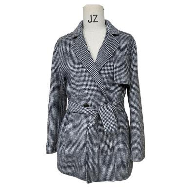 China Stage Vintage Lapel Fashion Mid Length Overcoat Breathable International Gray Wool Women Structured Woolen Coat for sale