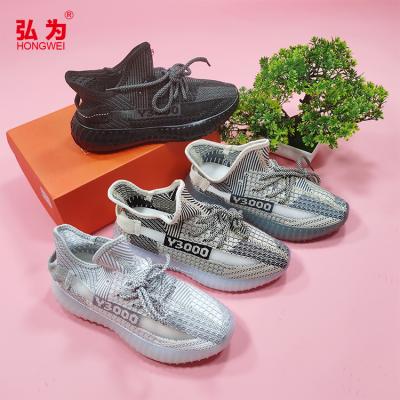 China Fashion Trend Styles New Hot Sale Women Fly Knit Shoes Fashion Summer Breathable Ladies Flat Sneakers Factory OEM/ODM for sale