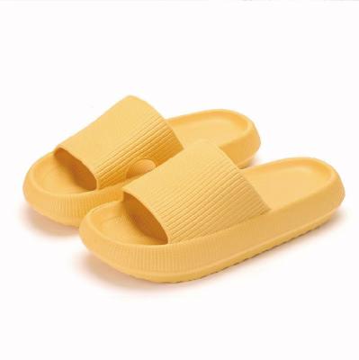 China 2021 fashion trend beach soft bottom women's waterproof slippers 2021 summer plastic slippers women sandals for sale