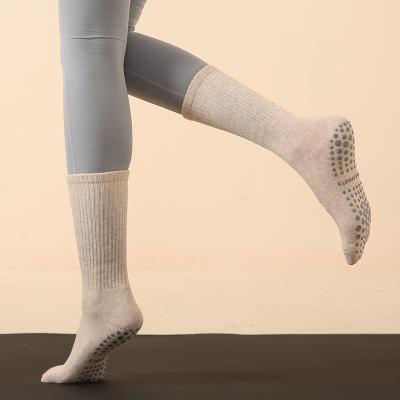 China Wholesale Non Slip Compression Athletic Yoga Non Bumps Solid Skin Color Cotton Crew Pilates Dance Yoga Ballet Socks for sale