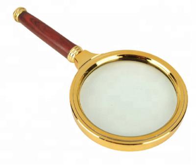 China Magnifier Used Wooden Handle Magnifiers Metal Frame Magnifying Glasses Reading Magnifying Glass For Old People for sale