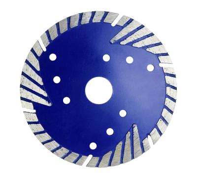 China Widely Used In Many Materials Cutting Triangle Teeth Protection Turbo Diamond Saw Blade 20mm for sale