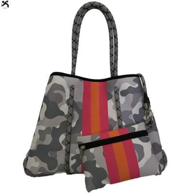 China Fashion factory direct personal special handbag customized gray camouflage handbag for sale