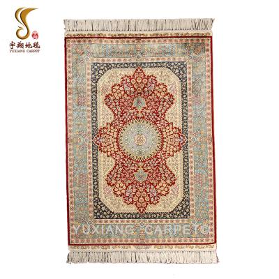 China Maintain and increase the value YUXIANG factory low price Chinese direct silk dwarf blankets persian handmade rug 4*2.7ft for sale