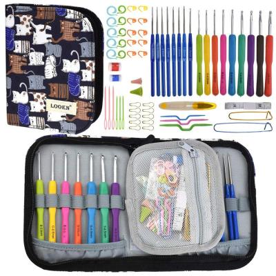 China Bestselling 72 PCS Amazon Lightweight Rechargeable and Crochet Interchangeable Knitting Needles Crochet Hook With Blue Case Soft Rubber Grip for sale