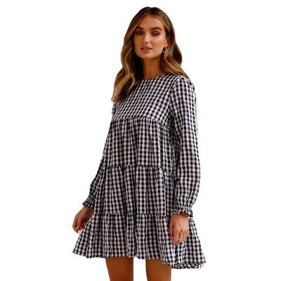 China Sustainable Women's Autumn Printed Plaid Pleated Dress Fashion Crewneck Dress Casual Loose Flare Long Sleeve Woman Midi Dresses for sale