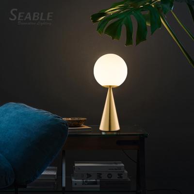 China Contemporary Hot Selling Interior Decoration Living Room Bedroom LED Bedside Modern Bedside Table Lamp for sale