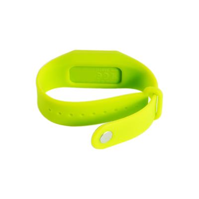 China Outdoor Goods Warning Light Green Multifunctional Wristband Warning Light Sports Wristband Light for sale