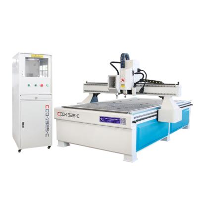 China Building Material Shops Economic Oscillating Knife CNC Router 1325 for sale