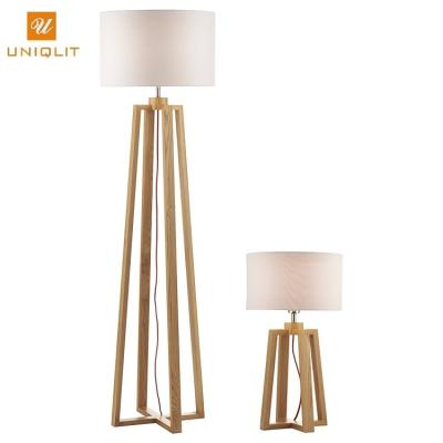 China Hot Sale Modern Original Wooden Hotel Unique Standing Floor Lamps for sale