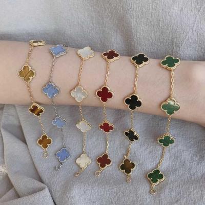 China FASHIONABLE Zyo Gold Plated Blessed Lucky Clover Bracelet Enamel Copper Chain Bracelet For Women for sale