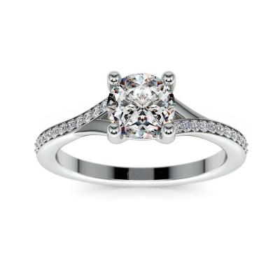 China CLASSIC Moissanite Diamond Engagement Ring 925 Sterling Silver Wedding Rings High End for sale