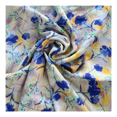 China 100% Breathable Popular Colorful Comfortable Rayon Challis Flower Woven Custom Made Fabrics Poplin Viscose For Skirt Dress for sale