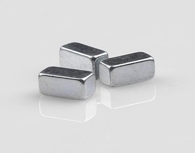 China ROHS Generators Sintered Neodymium Magnets Cube / Disc NiCuNi Coating for sale