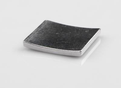 China Sintered Permanent Rare Earth Arc / Segment NdFeB Magnet Consistency N35 - N52 for sale