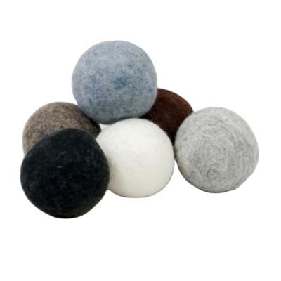 China Eco-fiendly 5cm Hot Selling Handmade Felt Balls For Laundry for sale