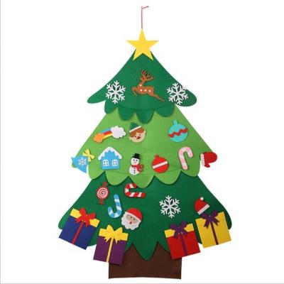 China Ourwarm Eco-Friendly Christmas Decoration DIY Gifts Felt Christmas Wall Tree With Ornament Set For Kids for sale