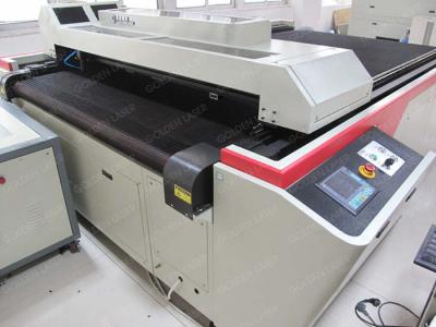 China Fabric Textile Laser Cutting Machine System / Equipment 2500 X 3000mm for sale