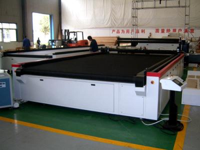 China Golden CO2 Textile Laser Cutting Machine , Fabric Laser Cutter Machine for sale