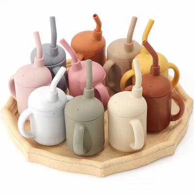 China Eco-freindly New Design Amazing Rattles Soothing Cup Set Gorgeous Teething Soother Rubber Pediatric With Straw Learning Years for sale