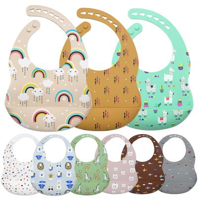 China Eco-freindly Water Resistant BPA Free Oil Resistant Food Feeding Dishwasher Durable Crochet Baby's Large Elastic Band Bibs Foldable Solid Pouch for sale