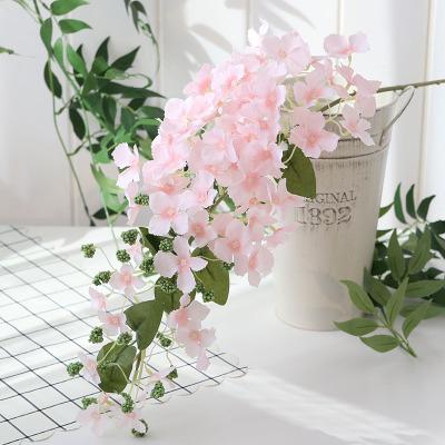 China Beautiful 5 Colored Decorative Flowers and Artificial Flowers Simple Decorative Decor Flower Color Horn Hydrangea Garlands for sale