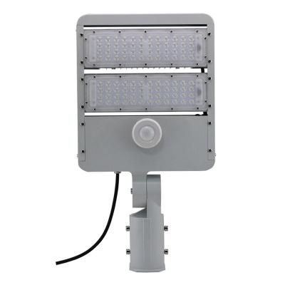 China ROUTE 80 100 120 150 200 watt cob dusk outdoor lamp 50 unborn led street light factory for sale