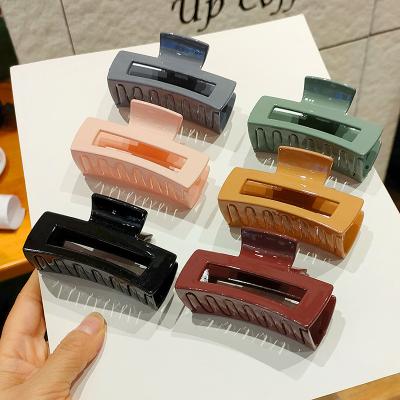 China Korean fashion 8cm hair claw cuts the new autumn and winter plastic rectangle bridle hair claw geometry for sale