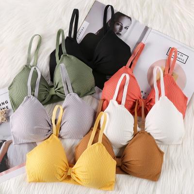 China Antibacterial Summer Thin Adjustable Women's Wrapped Chest Condole Belt Underwear Bra With Eight Rows Of Buttons Strapless Vest for sale