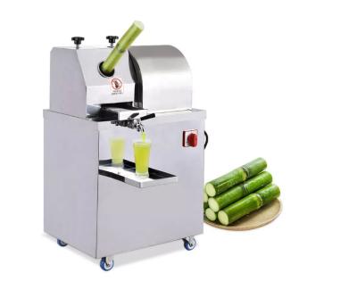 Cina Sugar Cane Squeezer industriale 110V - 240V Sugar Cane Juicer elettrico commerciale in vendita