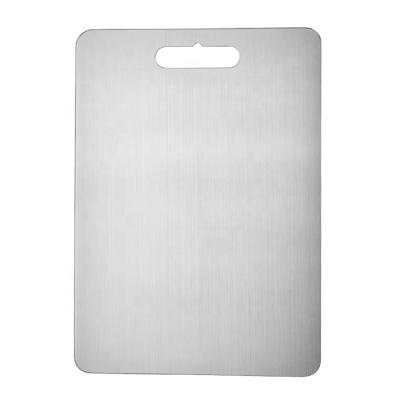 China Sustainable Kitchen Accessories 304 Stainless Steel Food Grade Kitchen Cutting Board Cutting Plates for sale