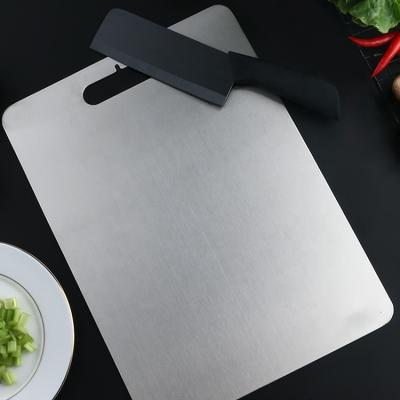 China Custom Kitchen Stainless Steel Cutting Board Sustainable Home Product 304 Various Sizes for sale