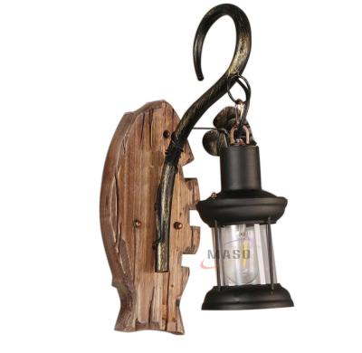 China Zhongshan Industrial Factory Wooden Fish Carving Craft Home Decoration Rustic Hanging Wall Lamp for sale