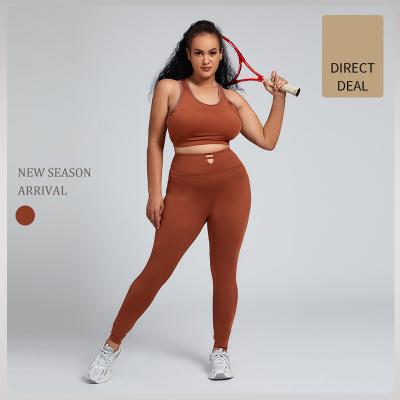 China Breathable moisture absorption and sweat women's two-piece set new yoga suit plus size sports wicking tight sportswear women's yoga set for sale