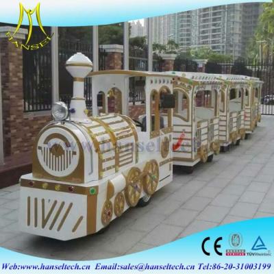 中国 Hansel 2018 luxury design cheap amusement park rides trackless train,mini electric tourist train rides for sale 販売のため